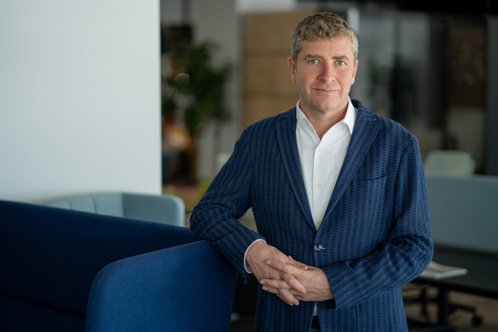 Jerome France, A Founder’s view- too young to exit, too alone to grow